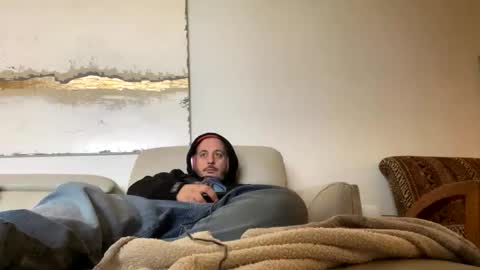 nassobout online show from December 29, 10:56 am