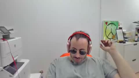 nassobout online show from January 22, 9:54 pm