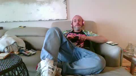 nassobout online show from January 25, 7:28 pm