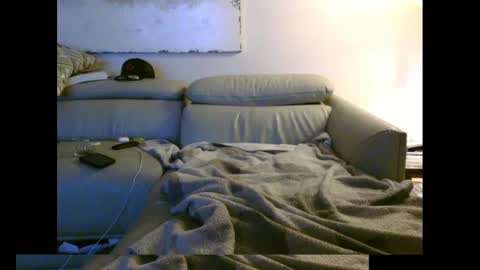 nassobout online show from September 25, 10:46 pm