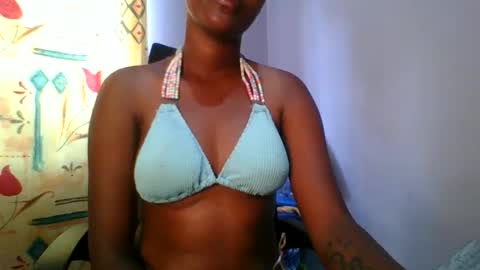 Snapshot of nasty_boobies chatting on November 10, 10:47 am Caren online show from November 10, 10:47 am