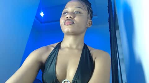 Snapshot of nasty_slimbarbie chatting on October 17, 6:05 am ella online show from October 17, 6:05 am