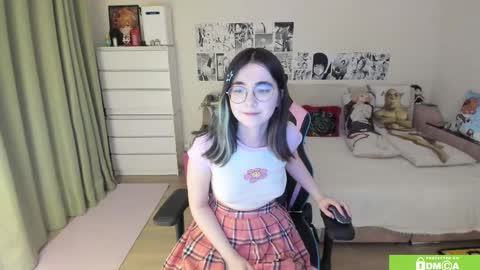 Snapshot of nastya_love3 chatting on March 1, 11:58 pm Nastya online show from March 1, 11:58 pm