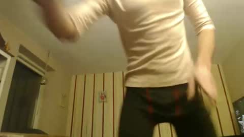 Snapshot of nastybislutx chatting on December 1, 3:00 am DirtyNastySlute online show from December 1, 3:00 am