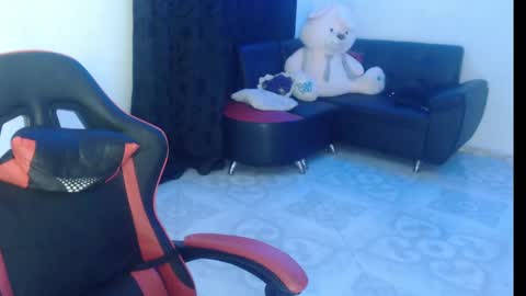 Snapshot of natachaprinss22 chatting on March 8, 8:11 am Nata Ramirez online show from March 8, 8:11 am