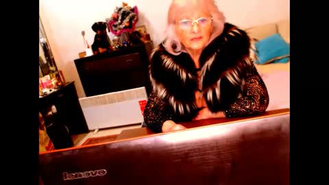 natali online show from January 5, 1:26 pm