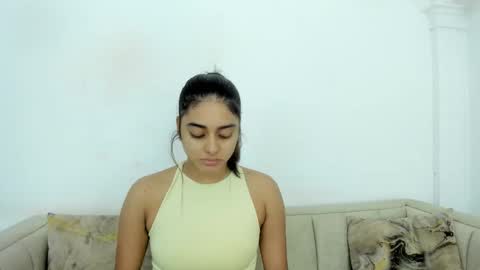 Snapshot of natalia_aguirre chatting on November 1, 12:18 pm Naty online show from November 1, 12:18 pm