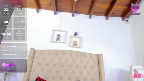 Snapshot of natalia_collinslim chatting on March 7, 6:46 am Natalia online show from March 7, 6:46 am