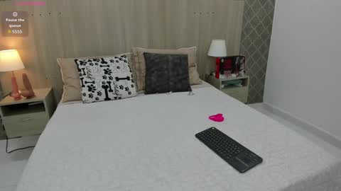 Snapshot of natalia_delgado chatting on September 29, 3:44 am Natalia online show from September 29, 3:44 am