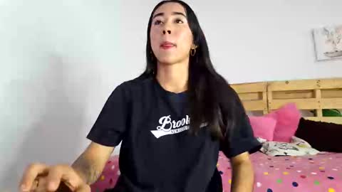 Snapshot of nataliaa05 chatting on October 5, 8:07 pm Nati online show from October 5, 8:07 pm