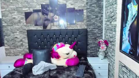 Snapshot of nataliatompsonx1 chatting on October 12, 3:55 pm nataliatompsonx1 online show from October 12, 3:55 pm