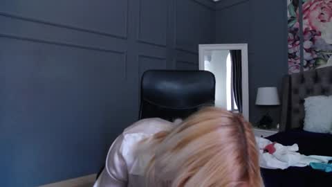 Natalie online show from January 15, 12:04 pm