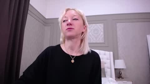 Natalie online show from March 18, 5:21 am