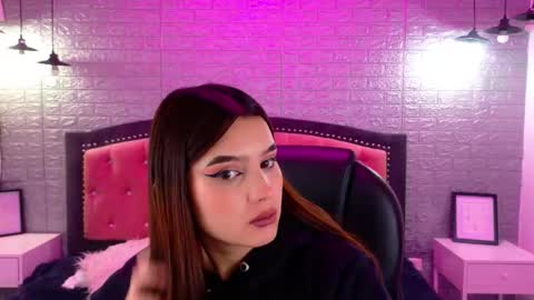 natalie  online show from September 15, 2:44 am