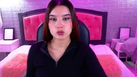 natalie  online show from October 1, 3:01 am