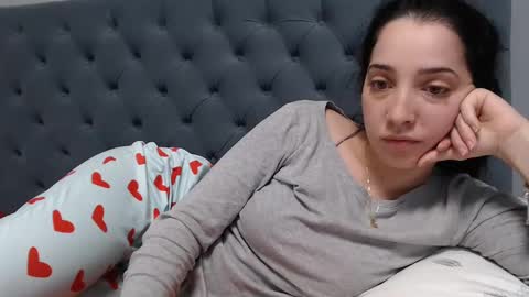 Miia online show from February 7, 3:01 am