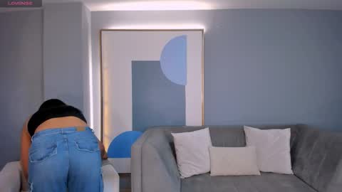 Natalie Lewis online show from February 20, 11:22 am