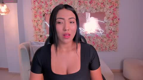 Natalie Lewis online show from April 12, 12:10 pm