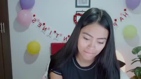 Nataly Escobar online show from September 15, 12:38 pm