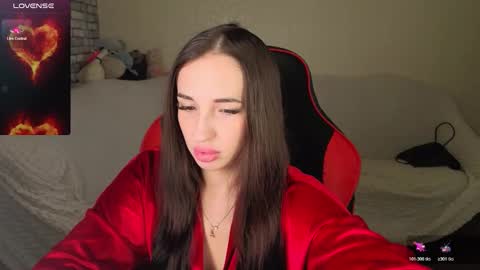 Snapshot of natalyfreman chatting on December 5, 6:44 am Nataly online show from December 5, 6:44 am