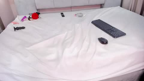 Snapshot of natalywilliams chatting on February 18, 4:26 pm Nataly online show from February 18, 4:26 pm