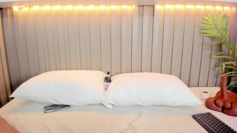 Snapshot of natalywilliams chatting on September 30, 12:54 pm Nataly online show from September 30, 12:54 pm