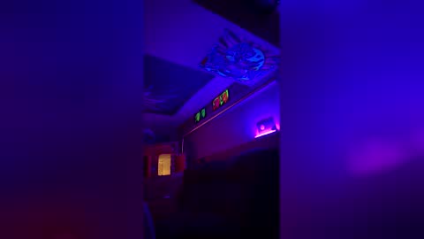 natasha_123341319 online show from February 1, 8:07 pm