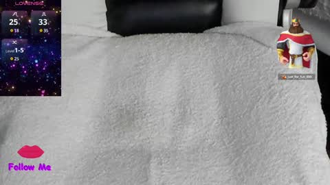 Snapshot of natasha__logan chatting on February 4, 7:51 am Natasha online show from February 4, 7:51 am