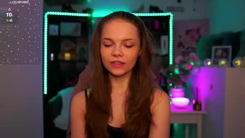 Snapshot of natasha__malkova chatting on January 4, 2:14 pm natasha__malkova online show from January 4, 2:14 pm