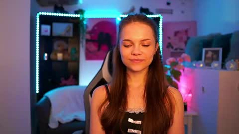 Snapshot of natasha__malkova chatting on January 17, 6:12 pm natasha__malkova online show from January 17, 6:12 pm