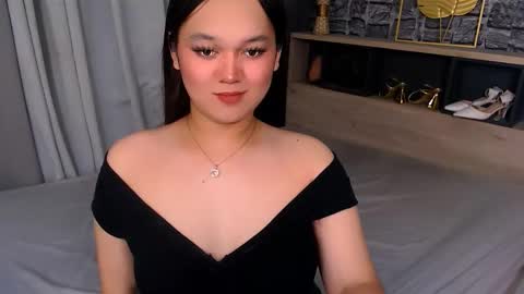 natasha_santiago5 online show from November 13, 9:14 pm