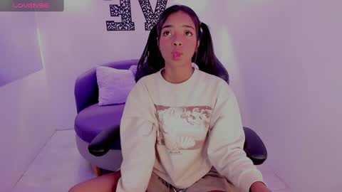 Snapshot of natasha_smith_ws chatting on January 29, 2:30 am Natasha online show from January 29, 2:30 am