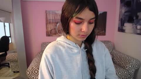 Snapshot of natasha_stern chatting on February 2, 11:53 am Natasha online show from February 2, 11:53 am