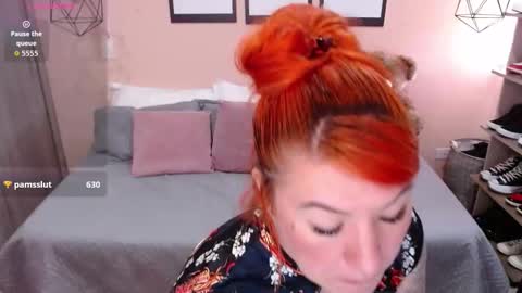 Nat online show from November 12, 1:44 pm