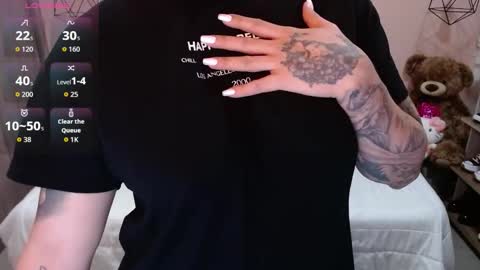 Nat online show from December 3, 1:02 am