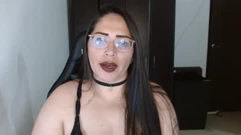 Natasha Smithe  online show from October 28, 2:59 am