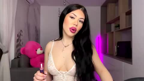 Snapshot of natashavoss chatting on March 8, 8:25 pm natashavoss online show from March 8, 8:25 pm