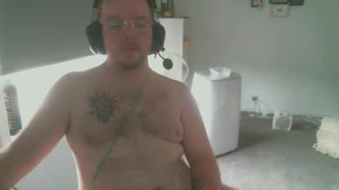 Snapshot of nate9773 chatting on December 18, 11:55 pm Nathan online show from December 18, 11:55 pm