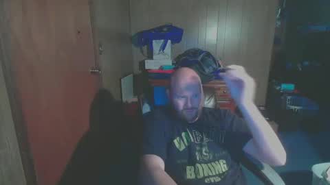 Snapshot of nate_b99 chatting on December 18, 3:26 am Nate online show from December 18, 3:26 am