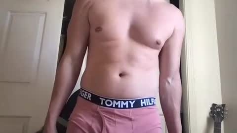 Snapshot of natetheexplorer chatting on October 27, 11:41 pm natetheexplorer online show from October 27, 11:41 pm