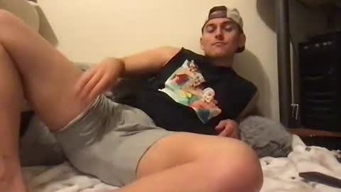 Snapshot of natetheexplorer chatting on October 29, 4:59 am natetheexplorer online show from October 29, 4:59 am