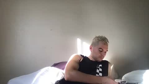 Snapshot of natetheexplorer chatting on November 9, 10:08 pm natetheexplorer online show from November 9, 10:08 pm