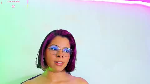 Snapshot of nath_redrex chatting on September 27, 11:32 pm Nath online show from September 27, 11:32 pm