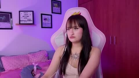 Snapshot of nathalia_ramirez_ chatting on February 28, 1:17 am Nathalia Ramirez online show from February 28, 1:17 am