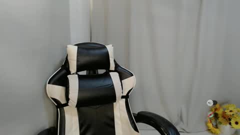 Snapshot of nathalia_starxxx chatting on November 24, 8:58 am nathalia_starxxx online show from November 24, 8:58 am