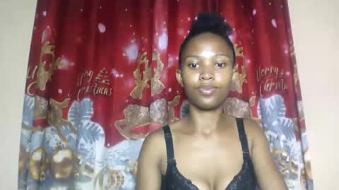 nathalie004 online show from December 4, 6:23 am