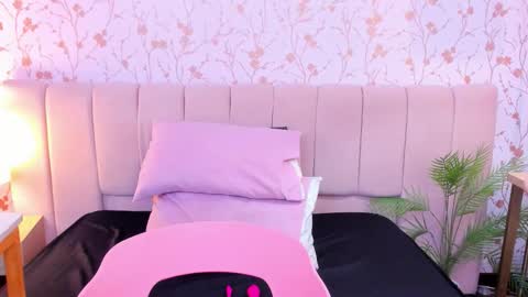 Snapshot of nathalie_rossel chatting on December 16, 7:08 pm nathalie rossel online show from December 16, 7:08 pm