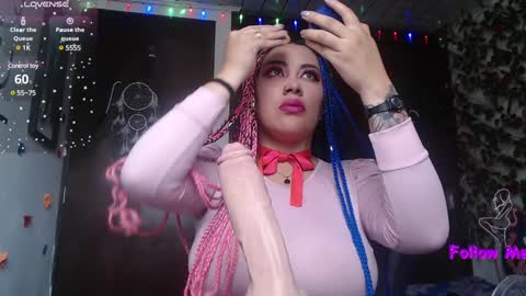 Nathalie online show from January 30, 7:59 pm