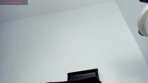 Nathaly online show from March 5, 4:19 am