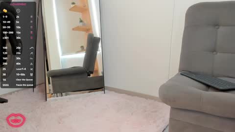 nathalyxx_ online show from December 4, 5:22 pm